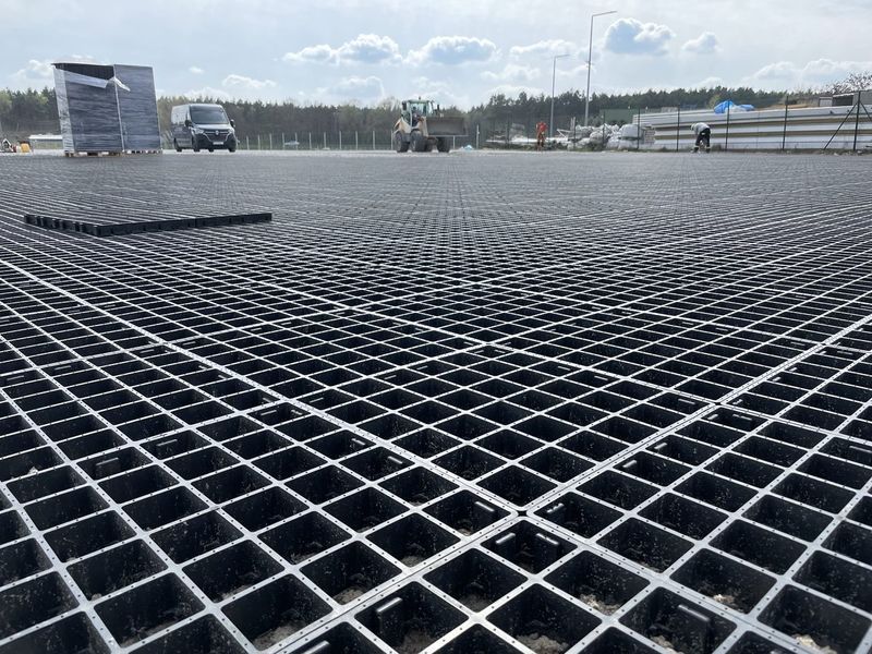 Решітка для автостоянок та доріг Inovgreen HL40 39x39x4 см HL40 фото від Arfen
