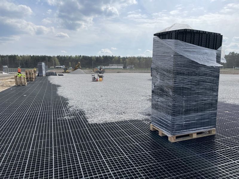 Решітка для автостоянок та доріг Inovgreen HL40 39x39x4 см HL40 фото від Arfen